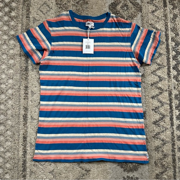 Banks Journal Wonder Cobalt Deluxe Tee Mens Medium NWT - Picture 1 of 9